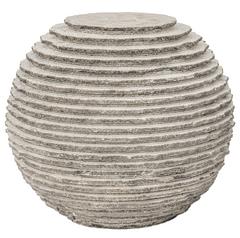 Kamenná guľa s vrúbkami - priemer 30 cm